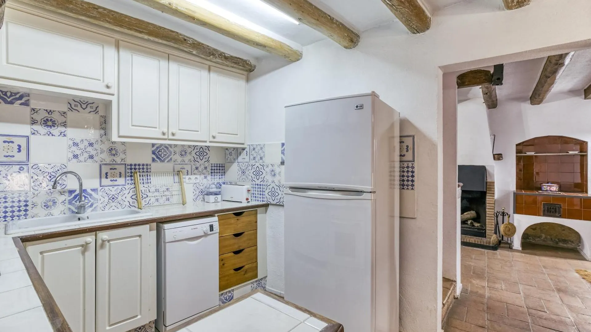 Holiday home Can Roca Montiro